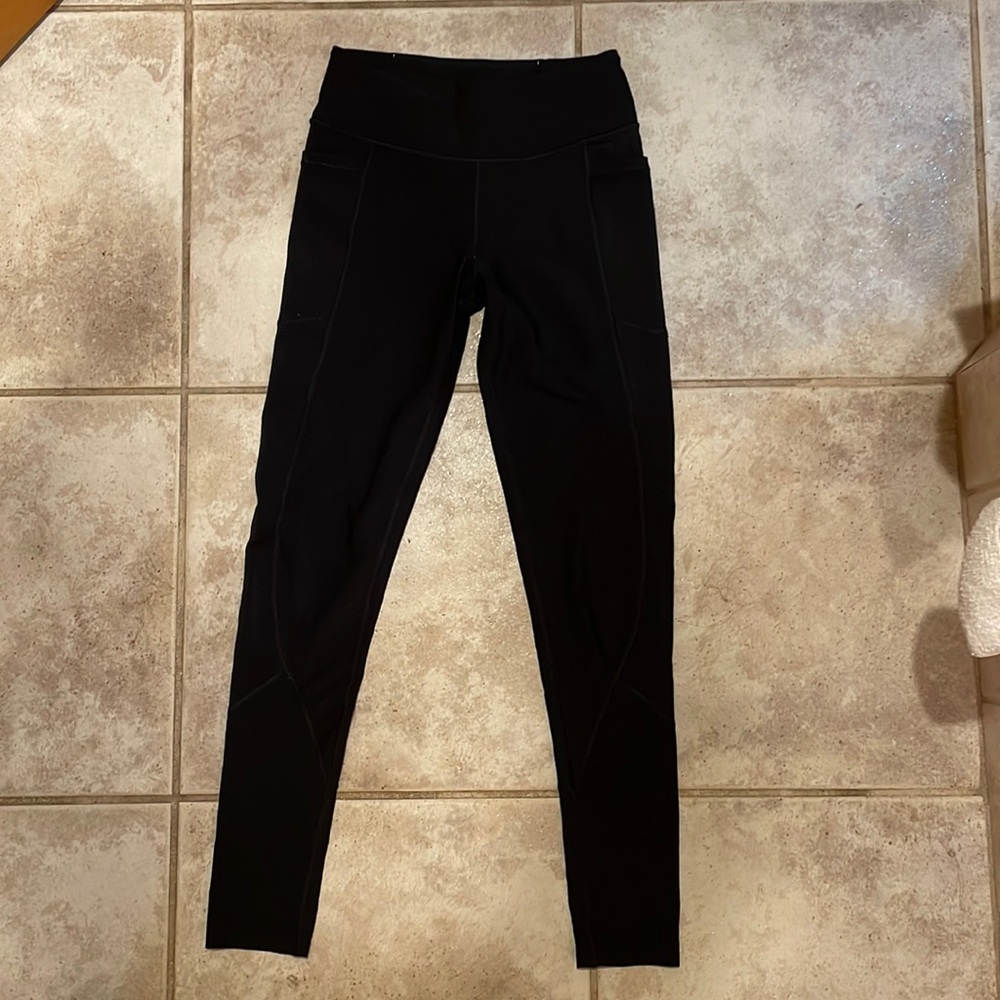 Victoria’s Secret Total Knockout Tight Leggings Size Small